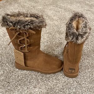 NWT BearPaw Fur-Lined Winter Boots